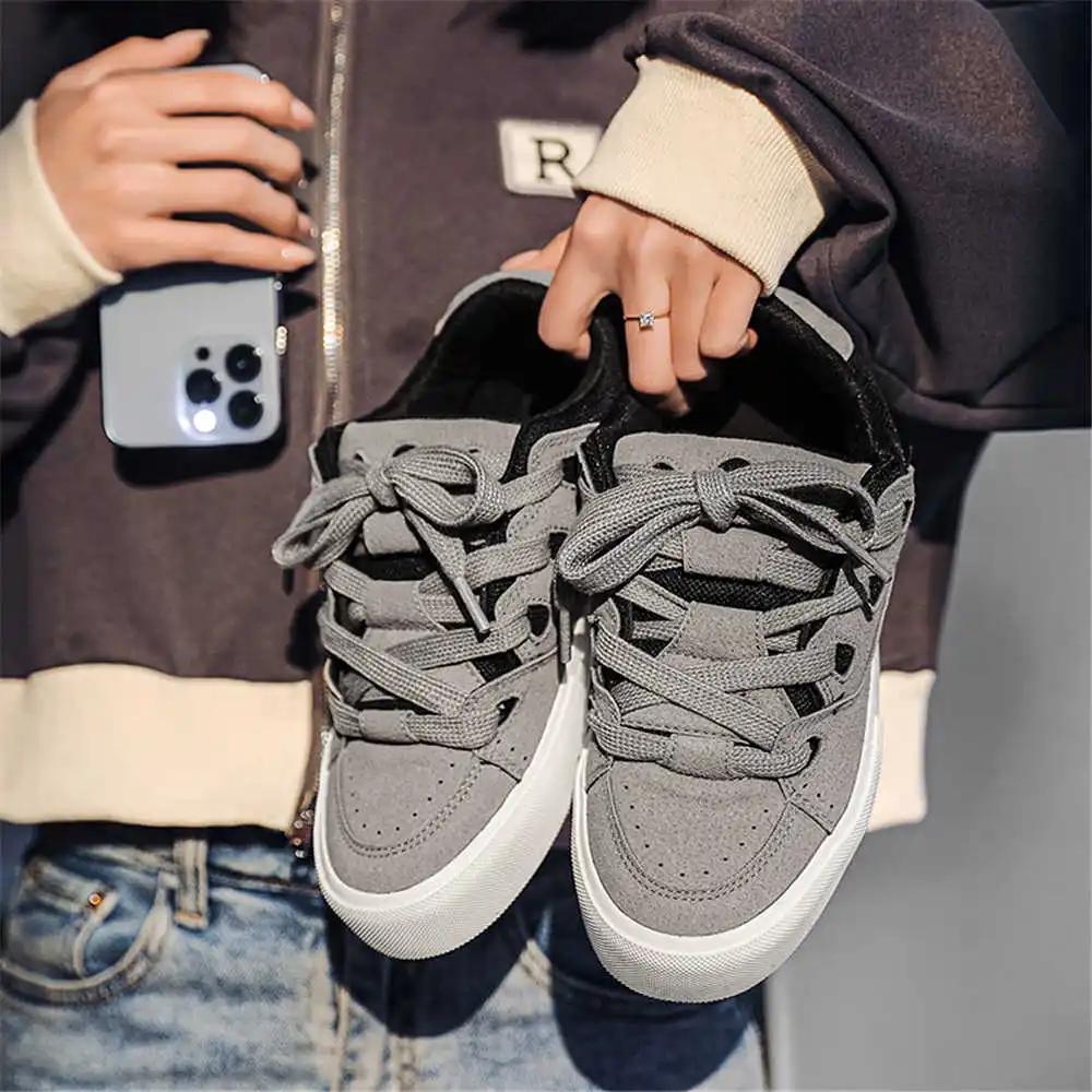 Street Fashion In Vietnam - กับ Lacing Hiphop ผู้หญิงรองเท้าสเก็ตบอร์ดวอลเลย์บอลรองเท้าผ้าใบสําหรับสตรี Beige Boot